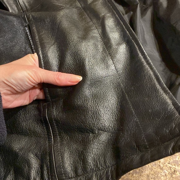 Vintage Middlebrook Park Lined Leather Jacket With Attached Belt Small - Picture 16 of 17